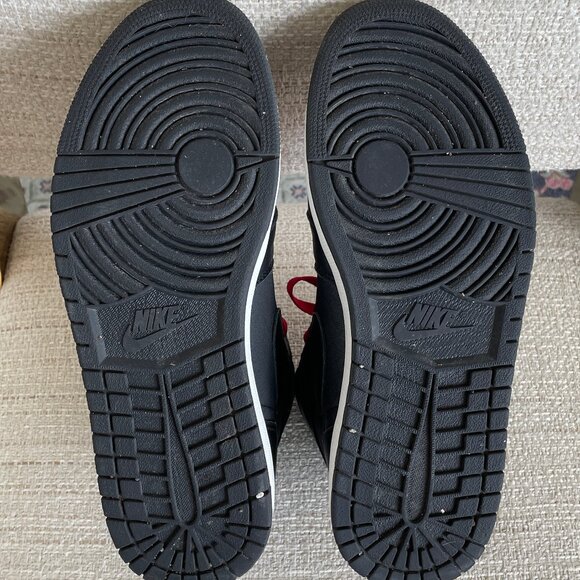 Air Jordan 1 Retro High OG Men’s 10.5 - Picture 5 of 7